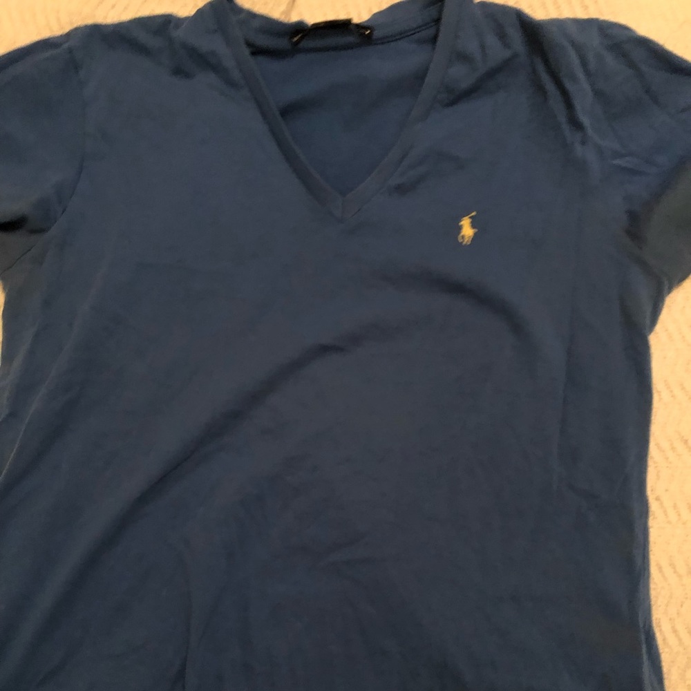 Polo v neck tee
